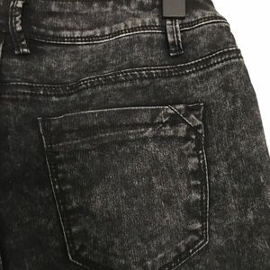 Vanilla Star dark acid wash skinny jeans